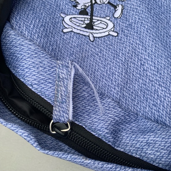 Disney backpack with computer pocket - Picture 7 of 7